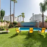 فيلة Malagasuite Flamencos Private Pool إِستيبونا