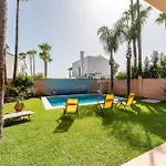 فيلة Malagasuite Flamencos Private Pool *